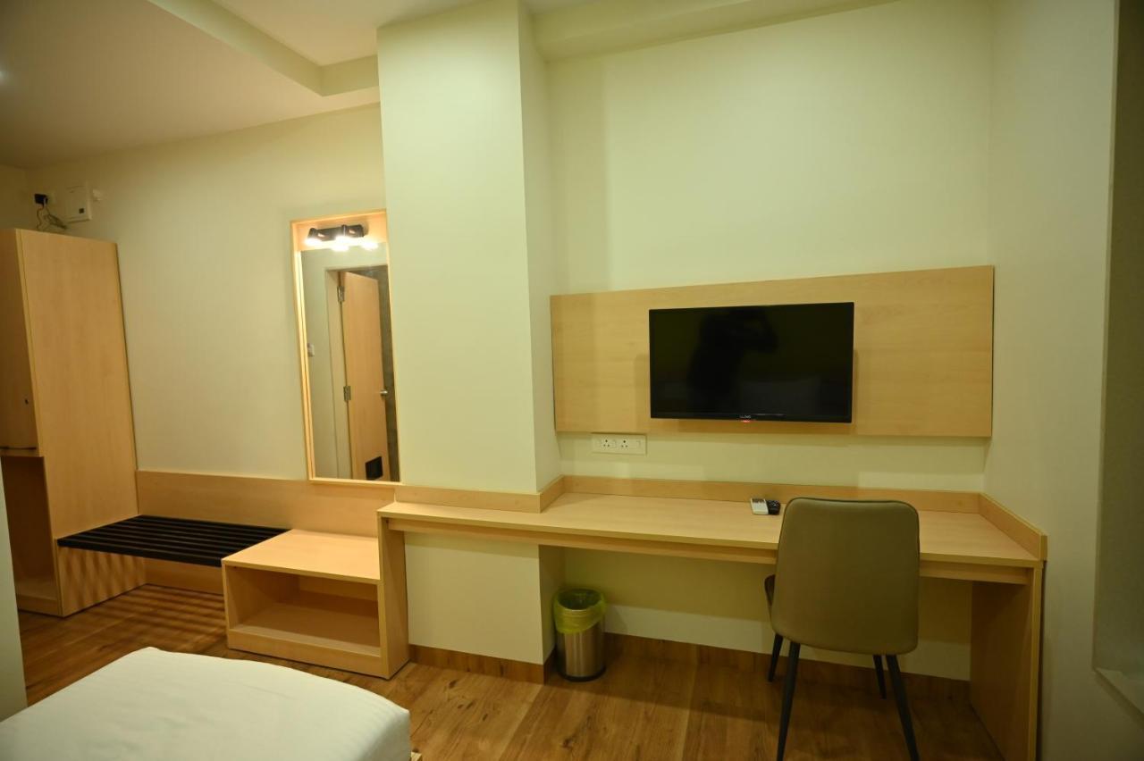 Hotel City Centre Lātūr Extérieur photo