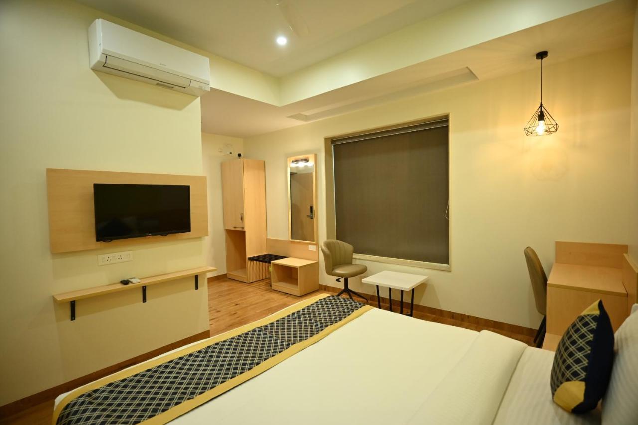 Hotel City Centre Lātūr Extérieur photo
