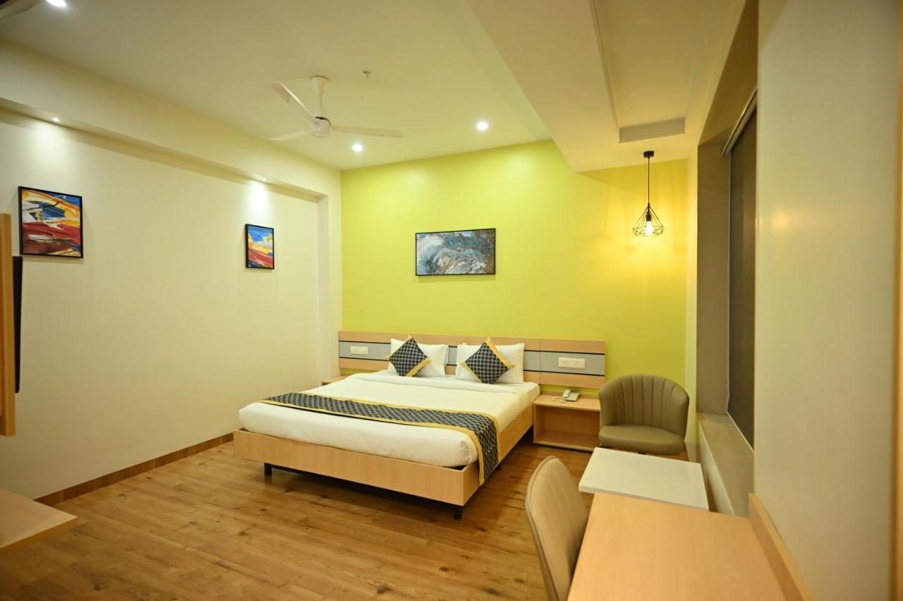 Hotel City Centre Lātūr Extérieur photo